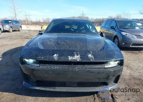 2025 Dodge Charger Daytona R/T Awd z USA, uszkodzony, nr VIN 2C3CDBCK7SR543286